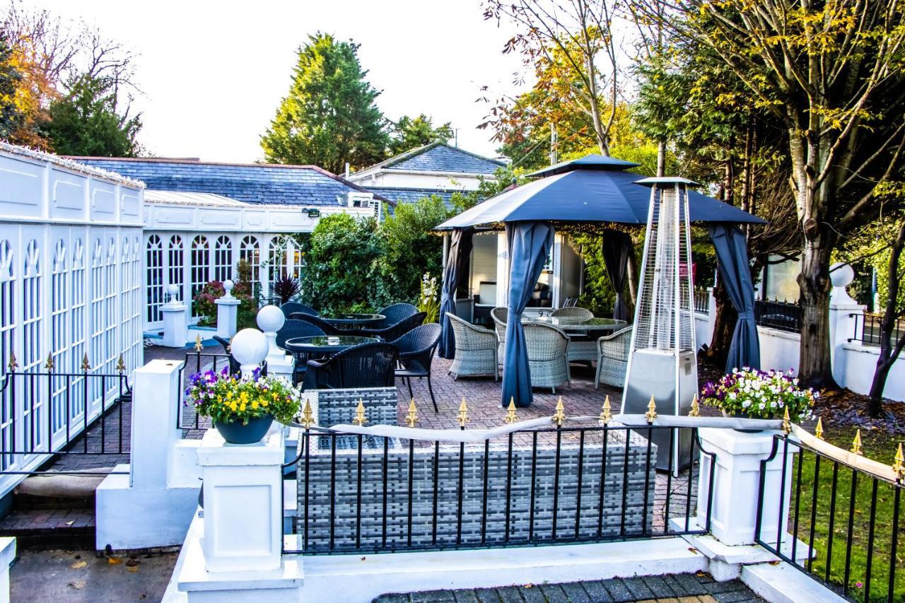 Hotel The Lord Bute Highcliffe Esterno foto