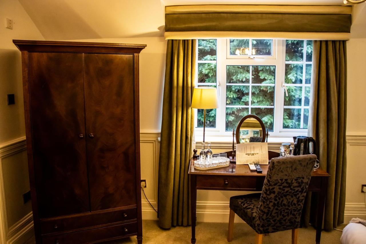 Hotel The Lord Bute Highcliffe Esterno foto